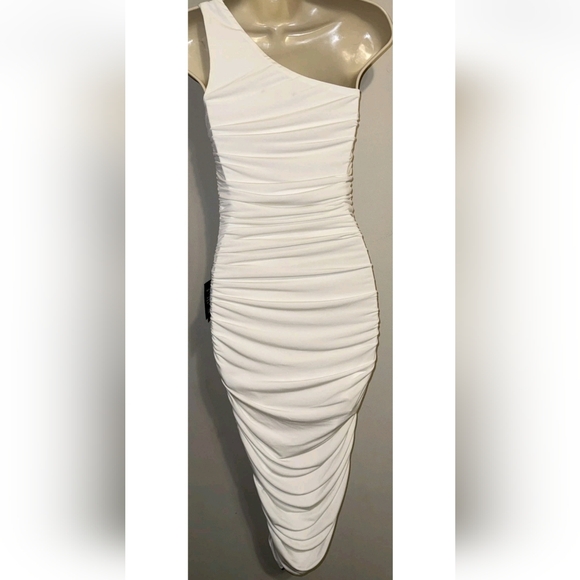 LulusTotal Appeal White Ruched One-Shoulder Bodycon Midi Dress - Picture 11 of 16
